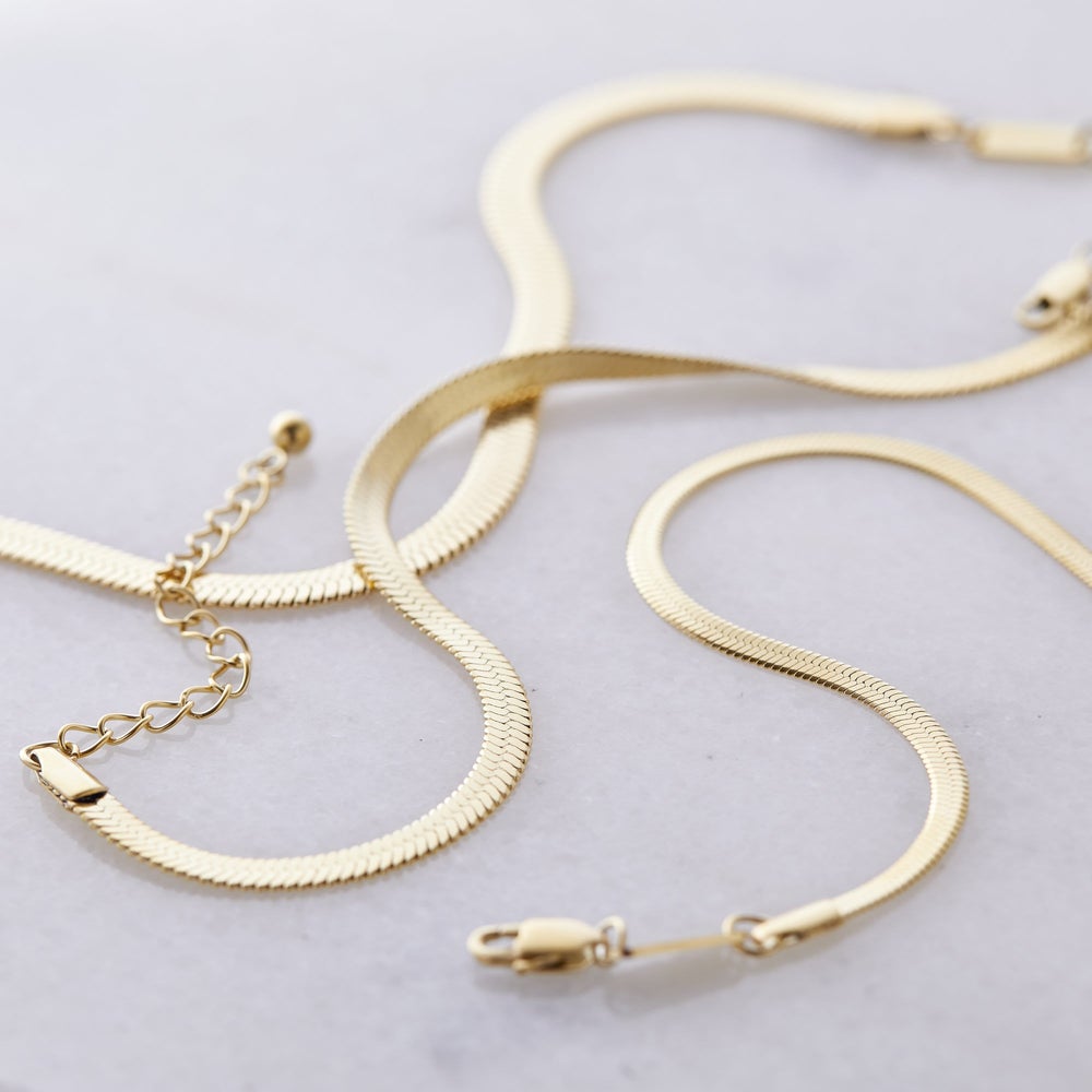ESSENTIAL HERRINGBONE BRACELET