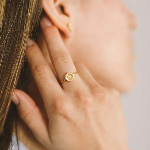 SUNFLOWER RING
