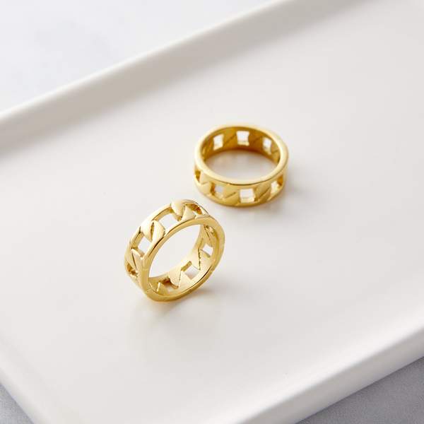 INTERLOCK RING | WOMEN
