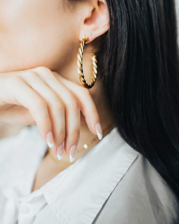 ESSENTIAL BRAIDED HOOPS | LARGE