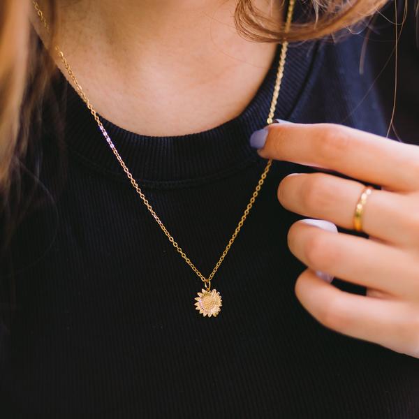 SUNFLOWER NECKLACE - Third Culture Boutique