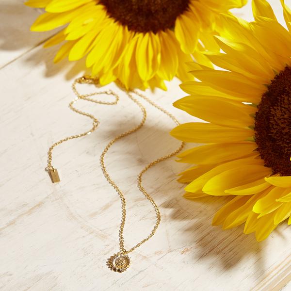 SUNFLOWER NECKLACE - Third Culture Boutique
