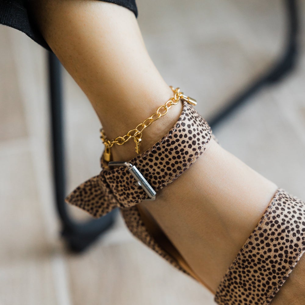 LOCK AND KEY CHARM ANKLET